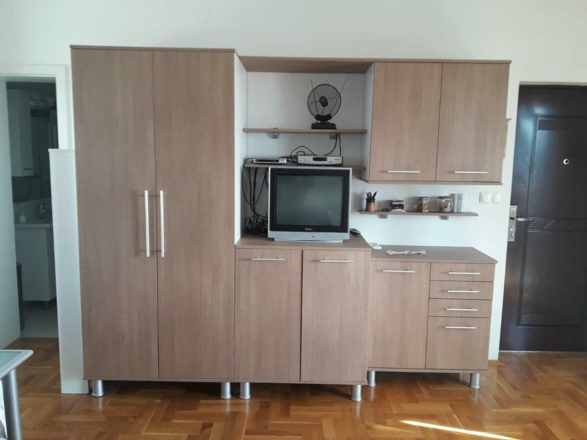 Studio Apartment Jasna โนวีวีโนดอลสกี ภายนอก รูปภาพ